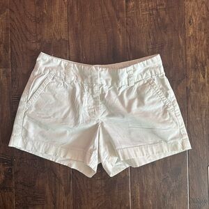 Vineyard Vines girls  white Shorts size 8